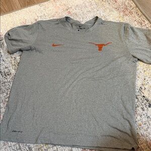 Nike Men's Gray Short-Sleeve Dri-FIT Tee with Orange Longhorn and Swoosh